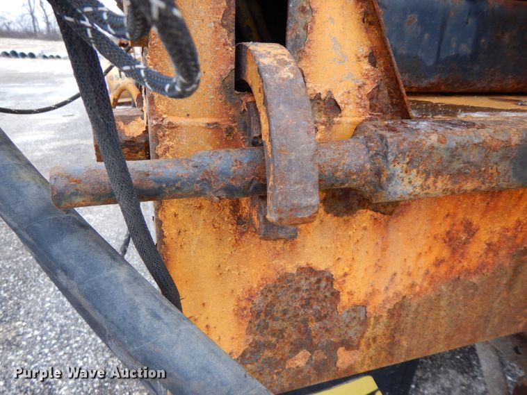 image for item DF6381 2002 International 4900  dump truck