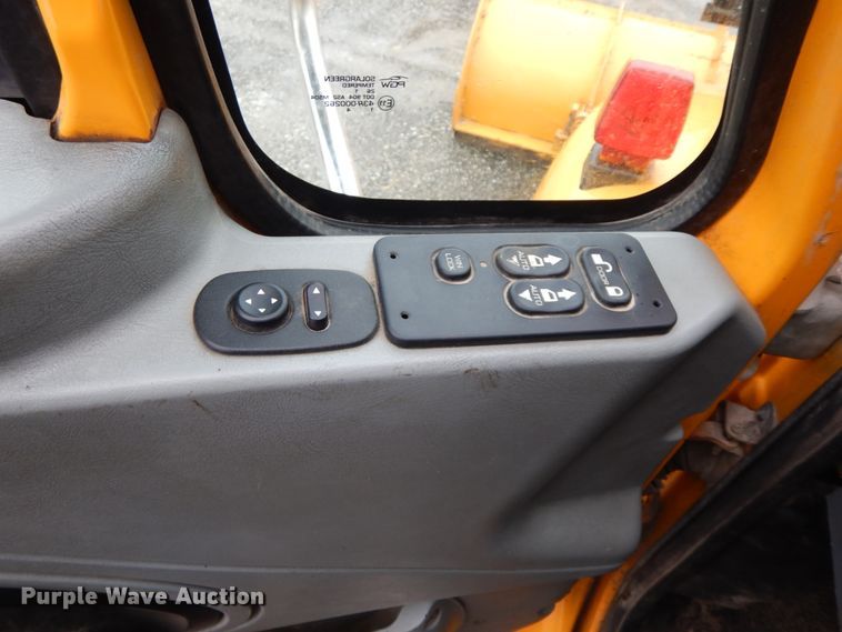 image for item DF6382 2006 International 7400  dump truck