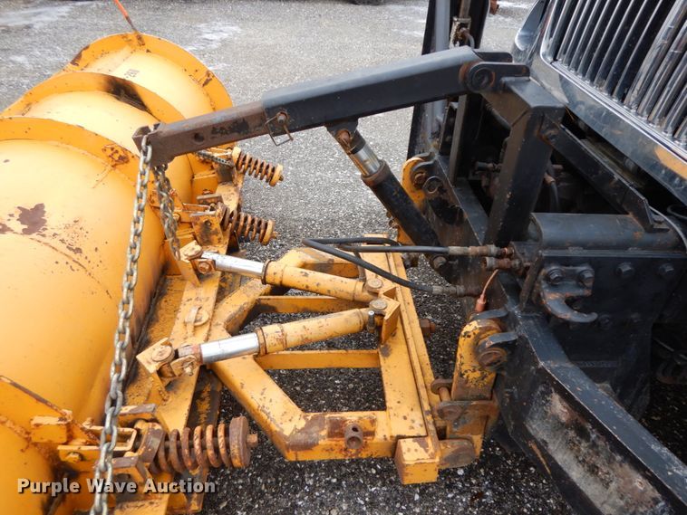 image for item DF6382 2006 International 7400  dump truck