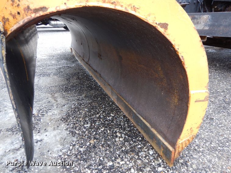 image for item DF6382 2006 International 7400  dump truck