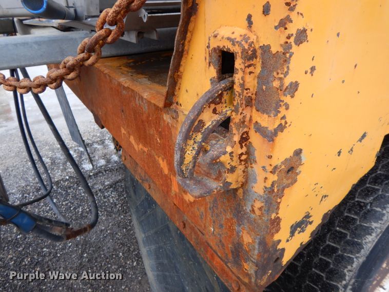 image for item DF6382 2006 International 7400  dump truck