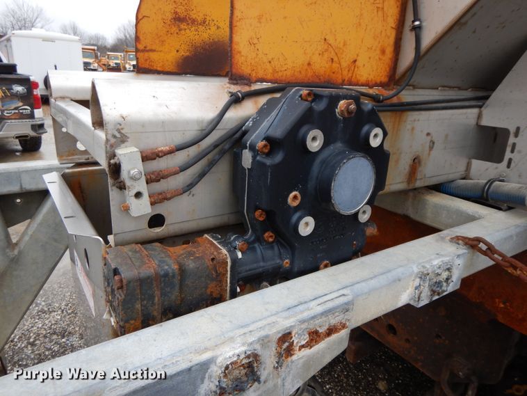 image for item DF6382 2006 International 7400  dump truck