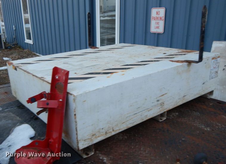 image for item DF6400 Weather Guard Pack Rat tool box