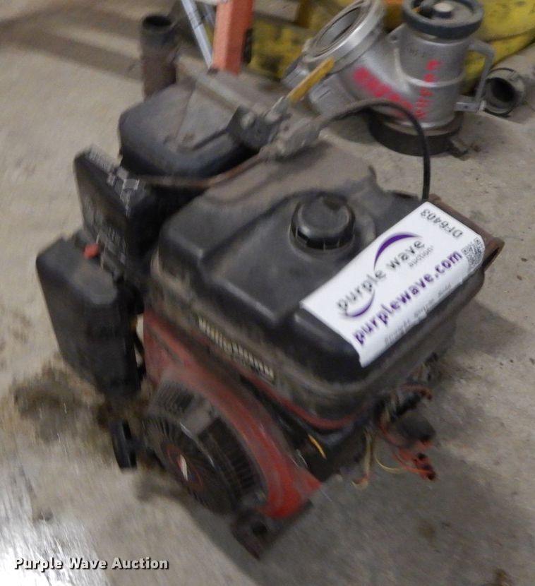 image for item DF6403 Briggs & Stratton Vanguard  pump