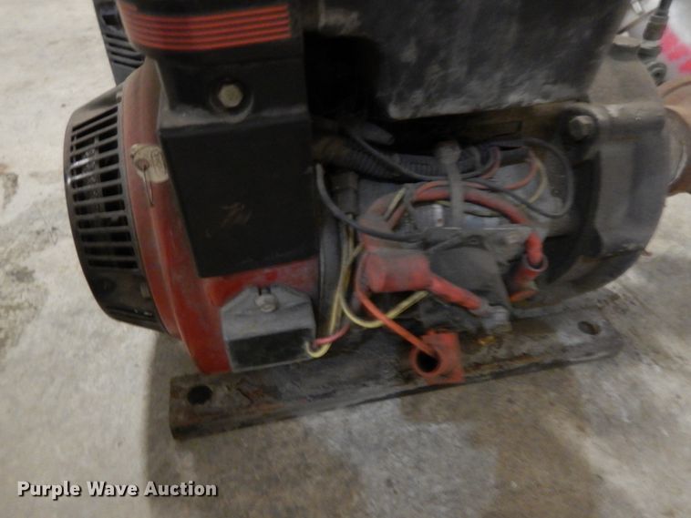 image for item DF6403 Briggs & Stratton Vanguard  pump