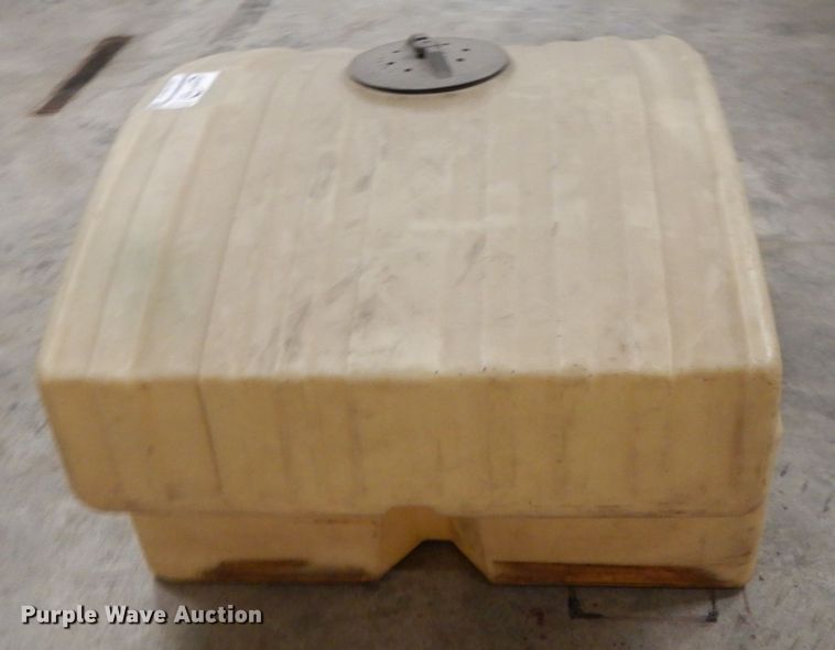 image for item DF6405 (2) Poly tanks