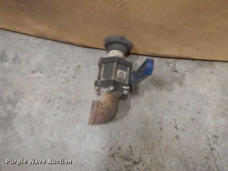 image for item DF6405 (2) Poly tanks