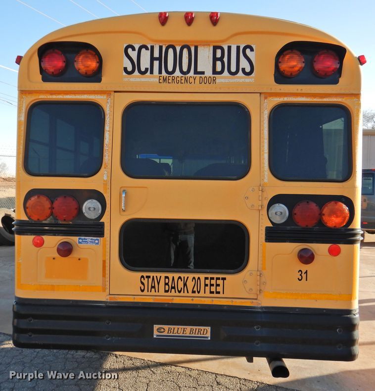 image for item DG1587 2000 International 3800  school bus