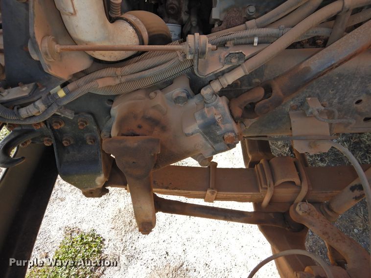 image for item DG1589 1995 International 3800  school bus