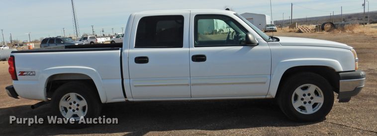 image for item DG1653 2005 Chevrolet 1500  Crew Cab pickup truck