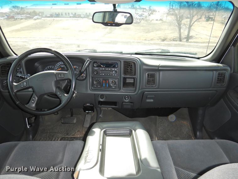 image for item DG1653 2005 Chevrolet 1500  Crew Cab pickup truck