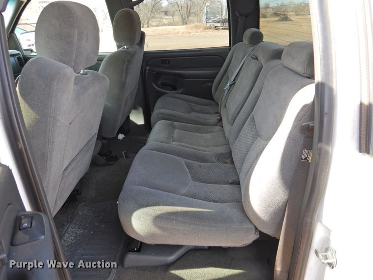 image for item DG1653 2005 Chevrolet 1500  Crew Cab pickup truck