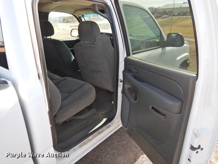 image for item DG1653 2005 Chevrolet 1500  Crew Cab pickup truck