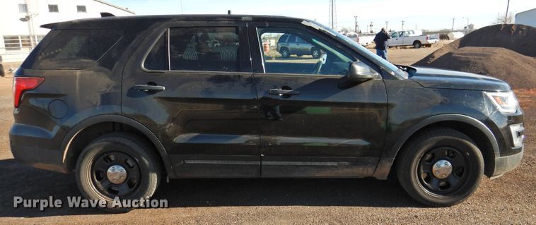 image for item DG1656 2016 Ford Explorer Police  SUV