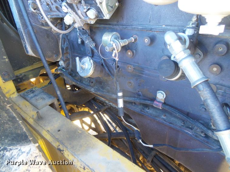 image for item DG8466 1999 Hypac C852B  vibratory single drum roller