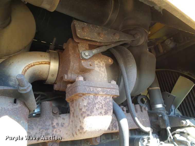 image for item DG8466 1999 Hypac C852B  vibratory single drum roller