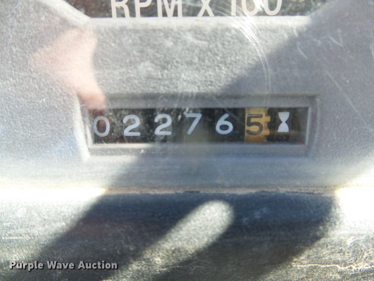 image for item DG8466 1999 Hypac C852B  vibratory single drum roller