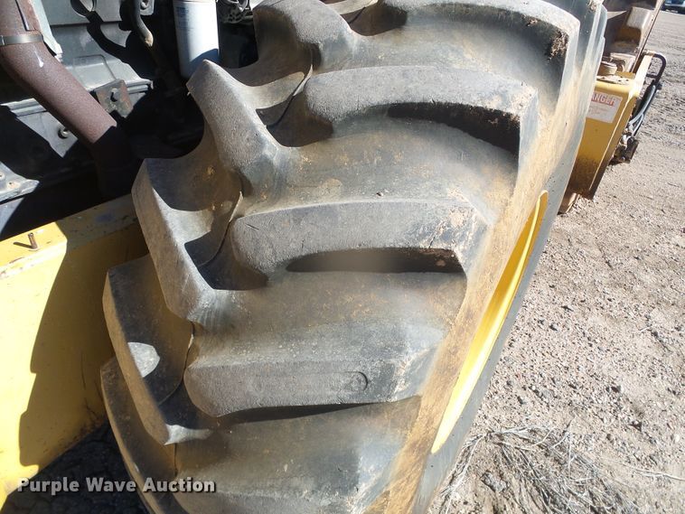 image for item DG8466 1999 Hypac C852B  vibratory single drum roller