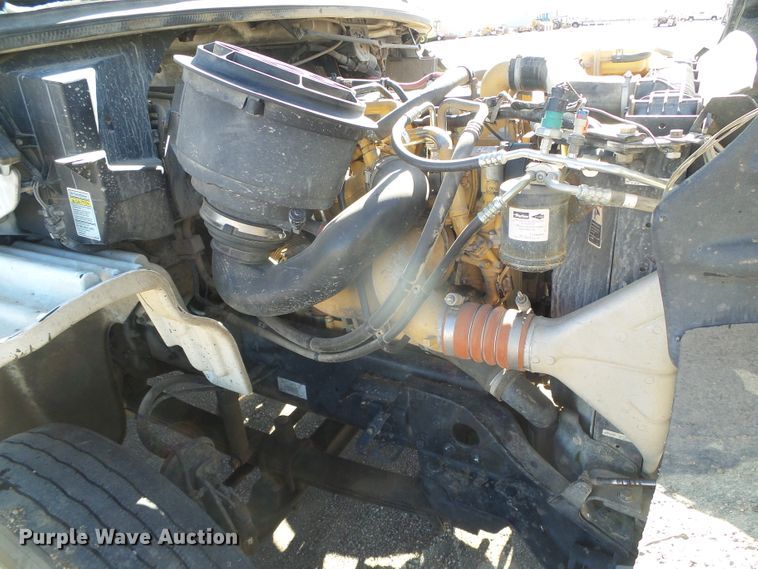 image for item DG8468 2009 Freightliner Business Class M2  semi truck