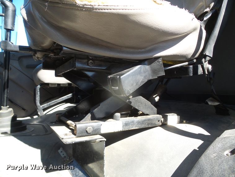 image for item DG8468 2009 Freightliner Business Class M2  semi truck