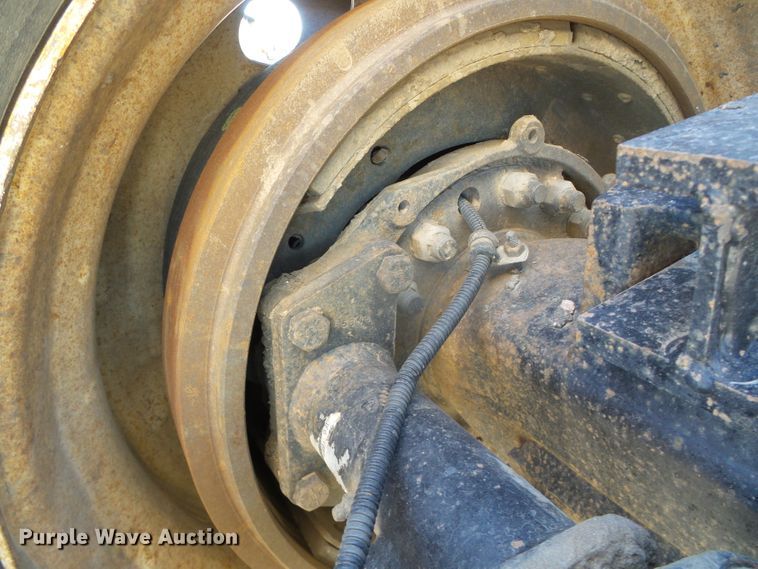 image for item DG8468 2009 Freightliner Business Class M2  semi truck