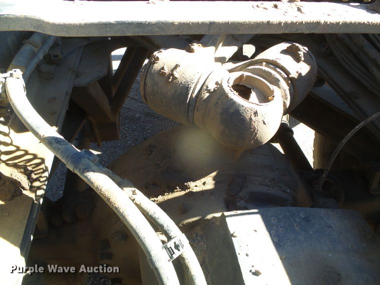 image for item DG8468 2009 Freightliner Business Class M2  semi truck