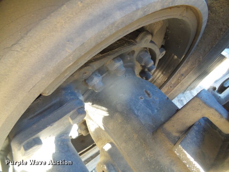 image for item DG8468 2009 Freightliner Business Class M2  semi truck