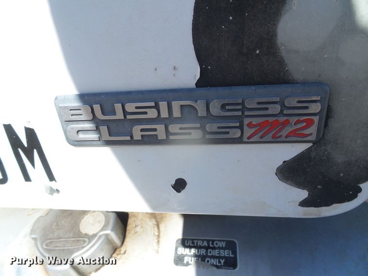 image for item DG8468 2009 Freightliner Business Class M2  semi truck