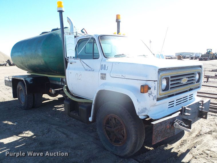 image for item DG8469 1979 Chevrolet C70  water truck
