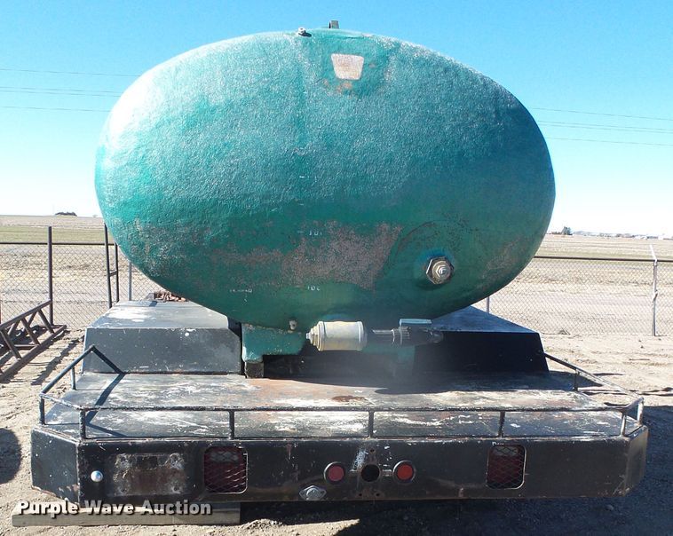 image for item DG8469 1979 Chevrolet C70  water truck