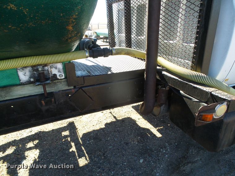 image for item DG8469 1979 Chevrolet C70  water truck