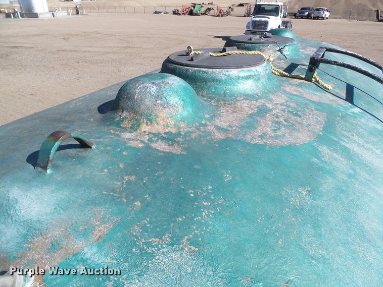 image for item DG8469 1979 Chevrolet C70  water truck