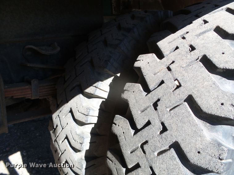 image for item DG8469 1979 Chevrolet C70  water truck