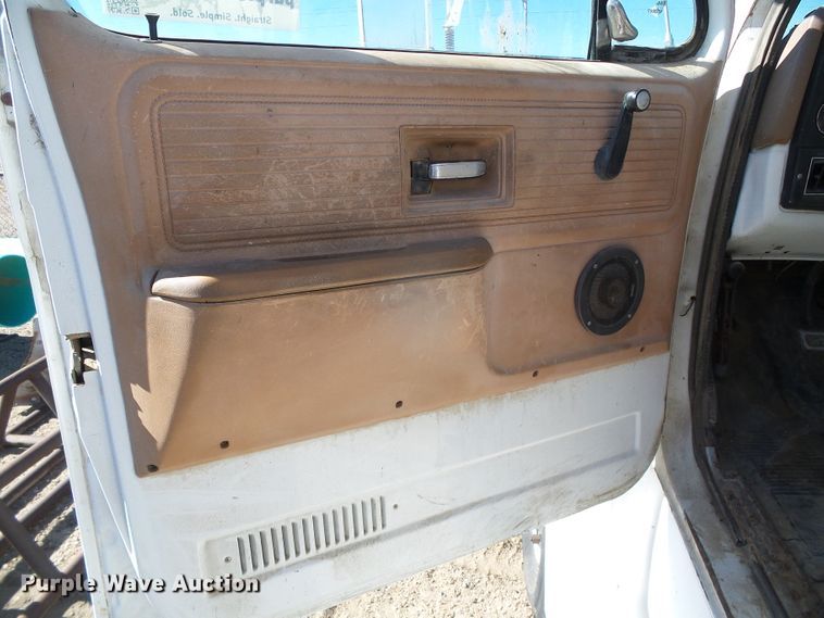 image for item DG8469 1979 Chevrolet C70  water truck