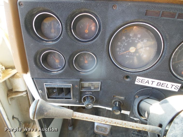 image for item DG8469 1979 Chevrolet C70  water truck