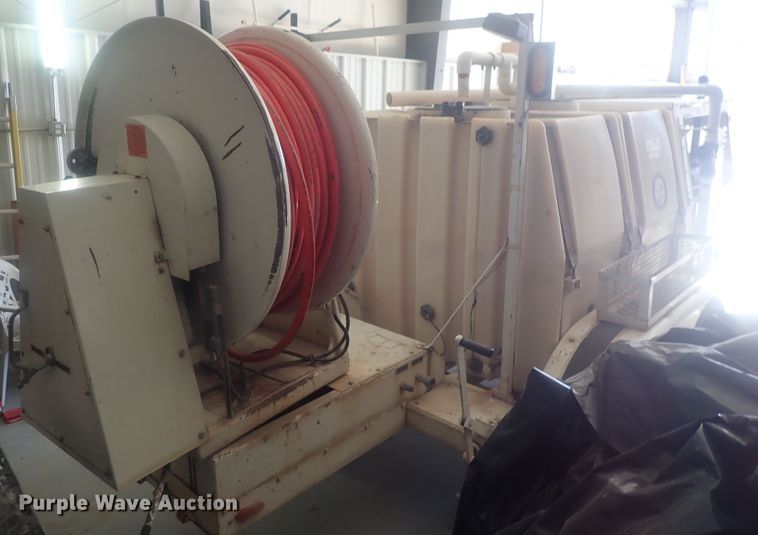 image for item DI4716 2001 Sewer Equipment Company of America 747-FR2000  sewer jetter trailer