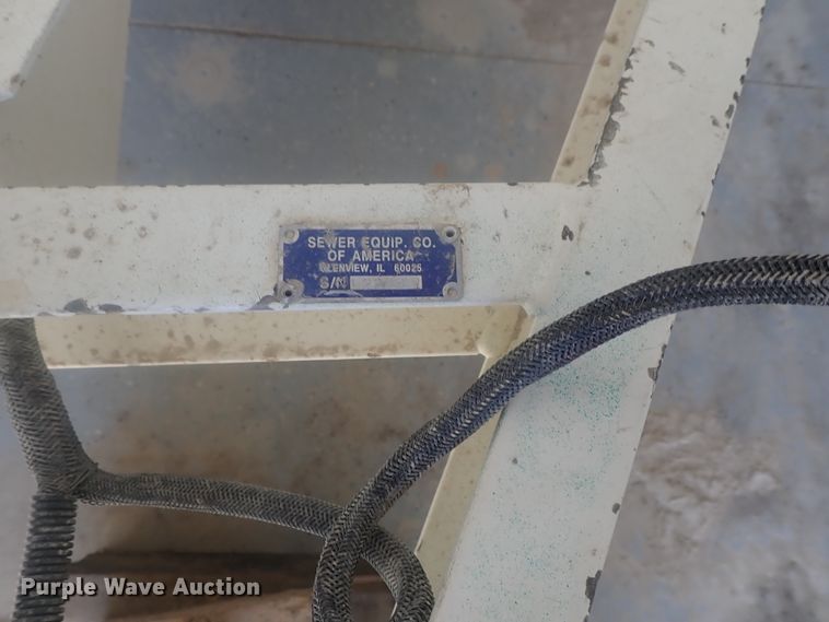 image for item DI4716 2001 Sewer Equipment Company of America 747-FR2000  sewer jetter trailer