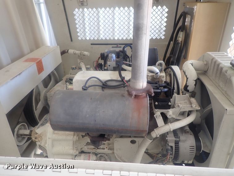 image for item DI4716 2001 Sewer Equipment Company of America 747-FR2000  sewer jetter trailer