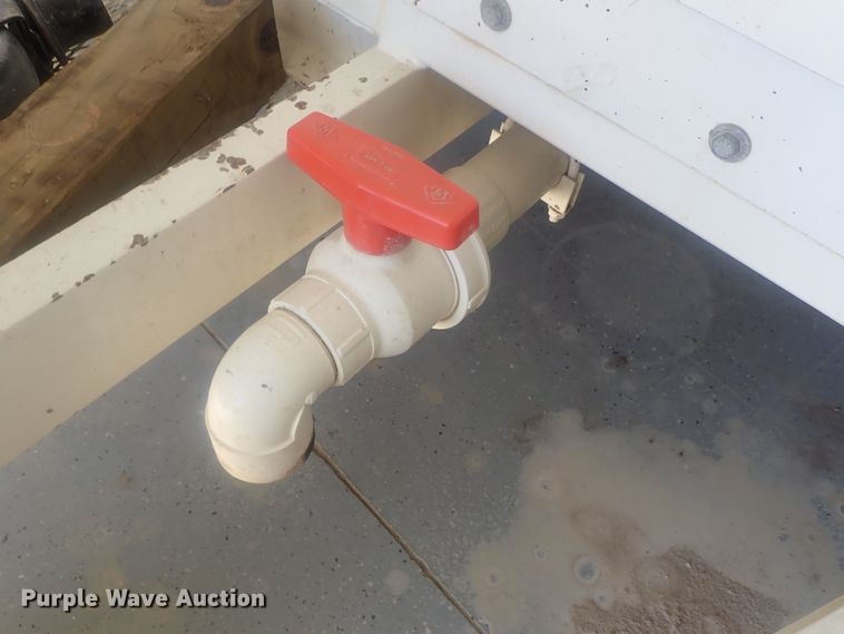 image for item DI4716 2001 Sewer Equipment Company of America 747-FR2000  sewer jetter trailer