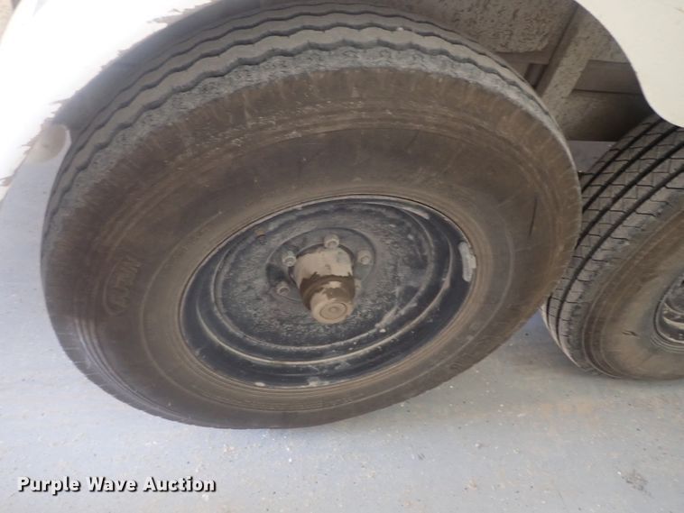 image for item DI4716 2001 Sewer Equipment Company of America 747-FR2000  sewer jetter trailer