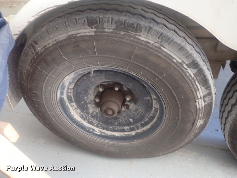 image for item DI4716 2001 Sewer Equipment Company of America 747-FR2000  sewer jetter trailer