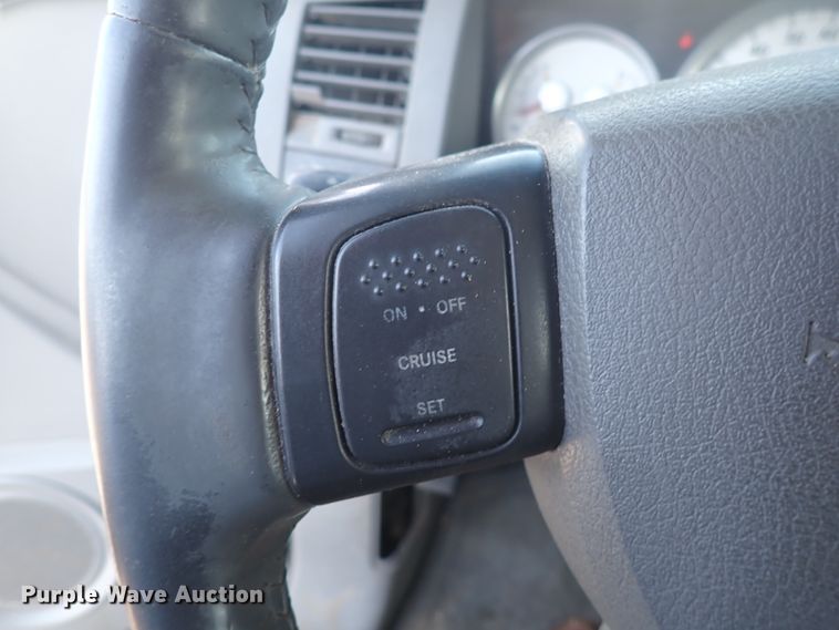 image for item DJ0041 2007 Dodge Durango SLT  SUV