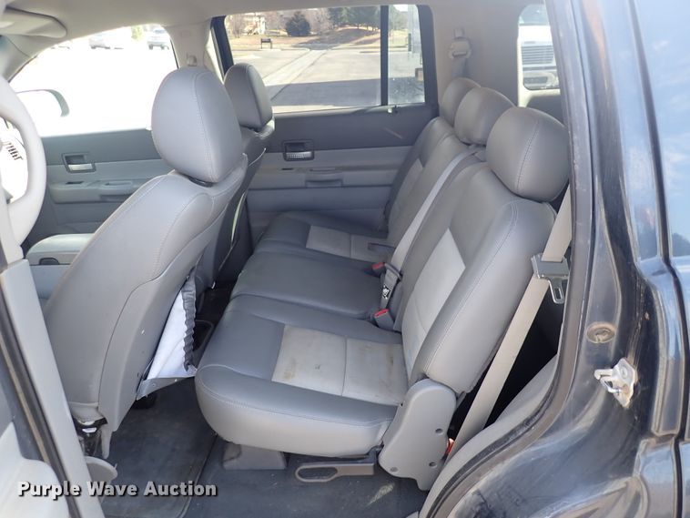 image for item DJ0041 2007 Dodge Durango SLT  SUV