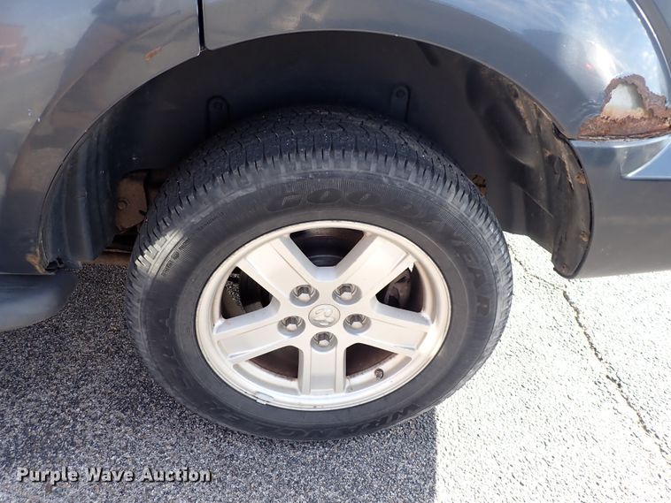 image for item DJ0041 2007 Dodge Durango SLT  SUV