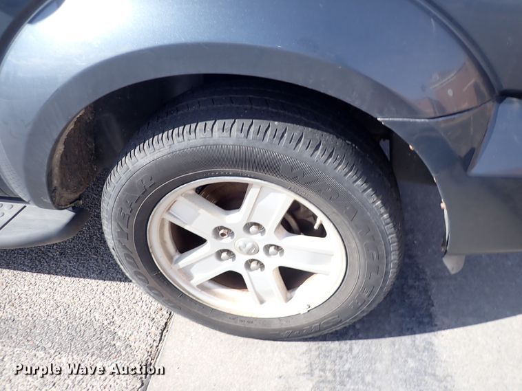 image for item DJ0041 2007 Dodge Durango SLT  SUV