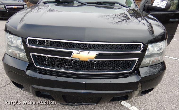 image for item DJ2810 2012 Chevrolet Tahoe Police  SUV