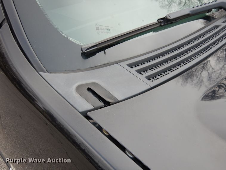 image for item DJ2810 2012 Chevrolet Tahoe Police  SUV