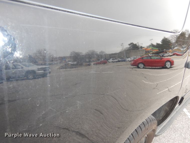 image for item DJ2810 2012 Chevrolet Tahoe Police  SUV