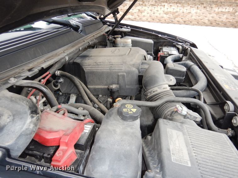 image for item DJ2811 2012 Chevrolet Tahoe Police  SUV