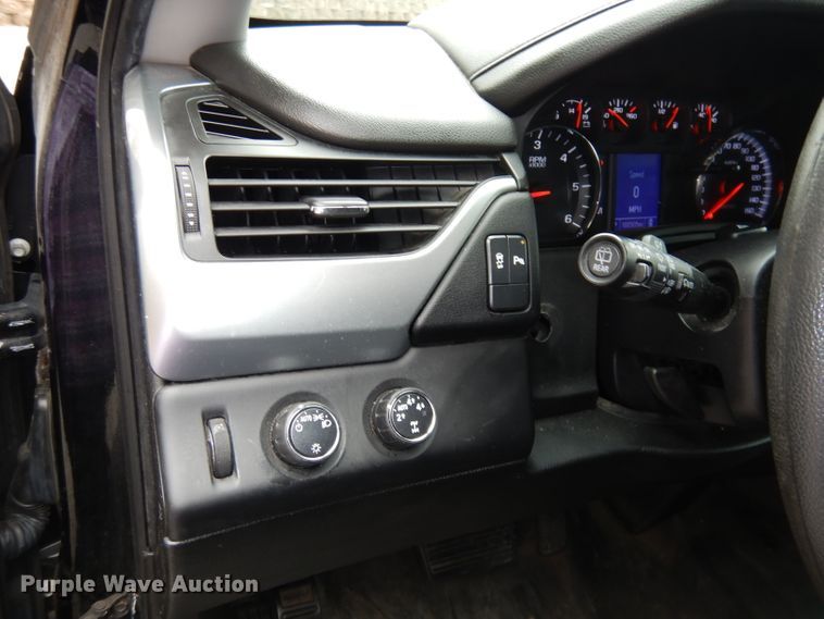 image for item DJ2840 2015 Chevrolet Tahoe Police  SUV